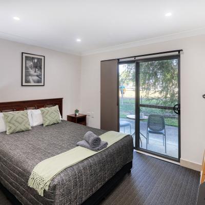 Emerald Gardens Motel Studio Apartment 3a